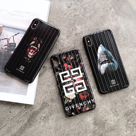 Givenchy  iphonexs max xr x ケース