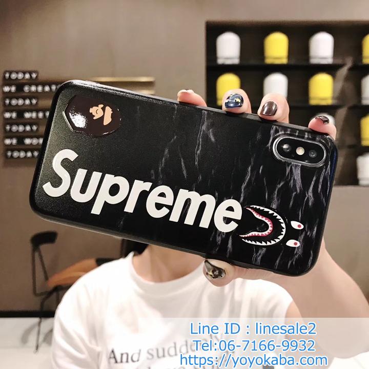 コラボ supreme iPhoneXS Maxケース