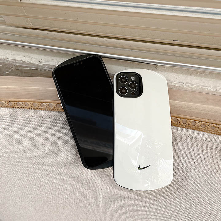 Nike アイホン12携帯ケース 偽物