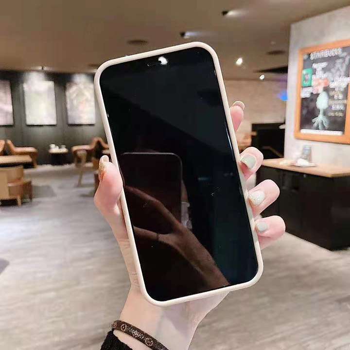 グッチ iphone12proケース 上品