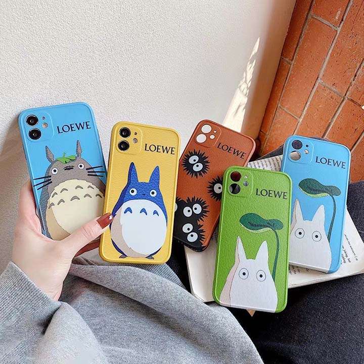 アイフォーン11 pro max Loeweスマホケース高品質