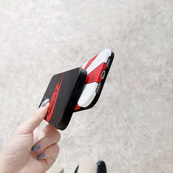 欧米風 iPhone XR スマホケース nike